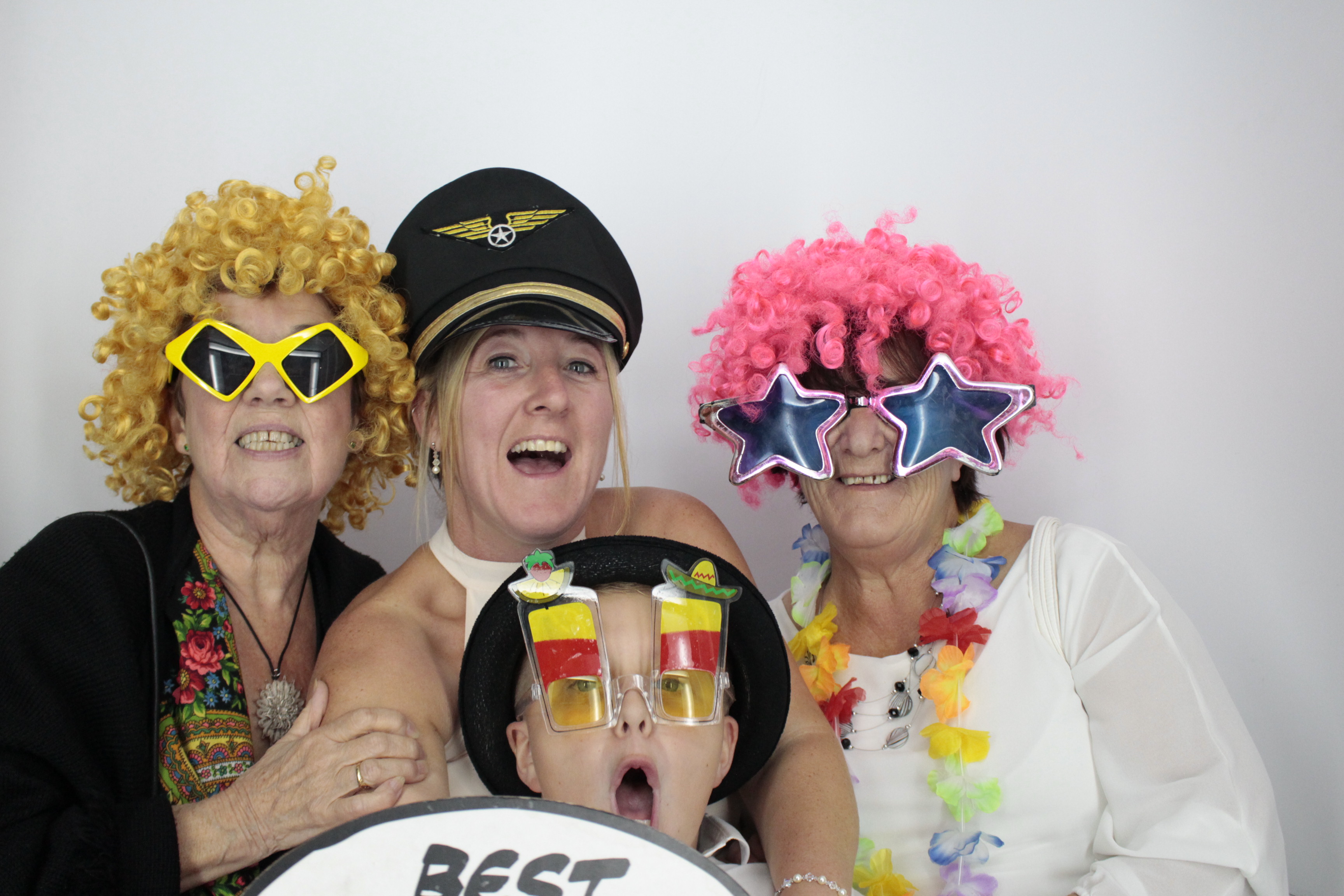 Charlotte & Chris’ Wedding | View more photos from the event at gallery.myphotoboothexperience.co.uk/u/MyPhotoBoothExperienceLtd/Charlotte-Chris’-Wedding